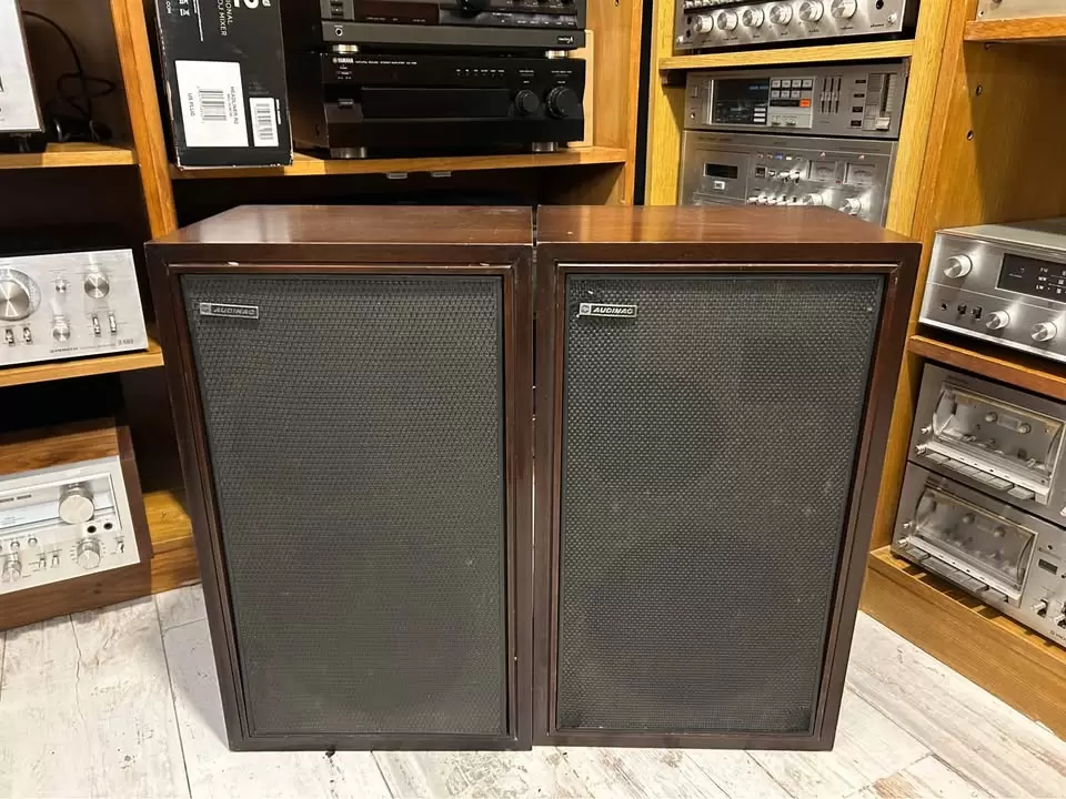 Bafles Audinac 725 50 Watts RMS Restaurados en Villa Pueyrredón